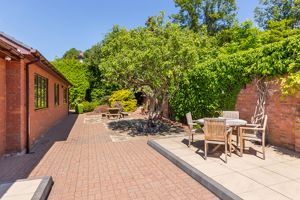 Photo 22- click for photo gallery